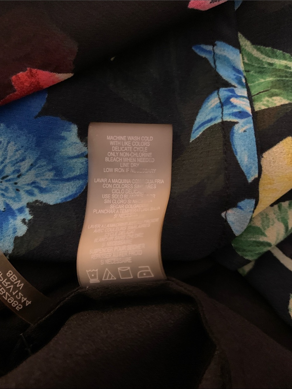 Calvin Klein Black Floral dress size 22. - Picture 6 of 9